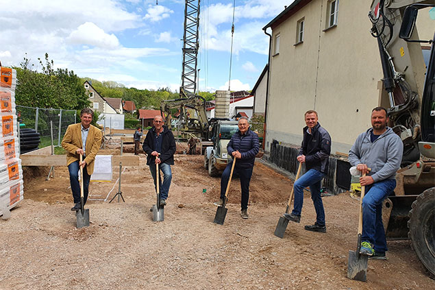 Spatenstich mit Frank Menikheim